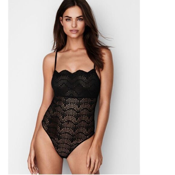 New ❤️Victoria’s Secret lace teddy - Picture 8 of 8